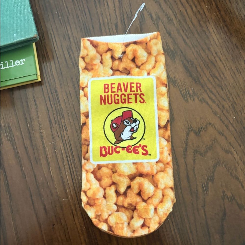 Buc-Ee's Beaver Nuggets Novelty Unisex Socks - Nwot